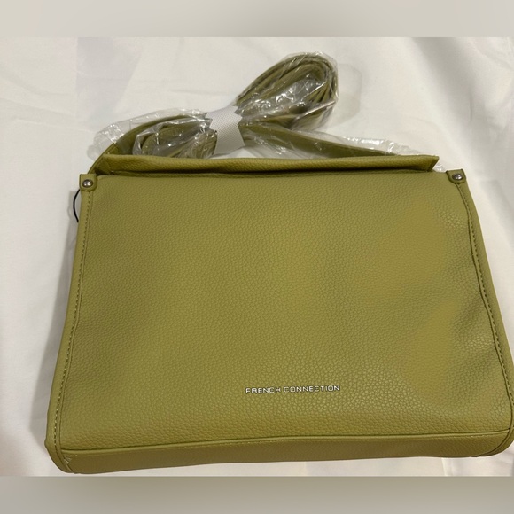 French Connection slouchy Messenger Bag Wasabi color NWT MSRP $118.00 - Picture 3 of 6